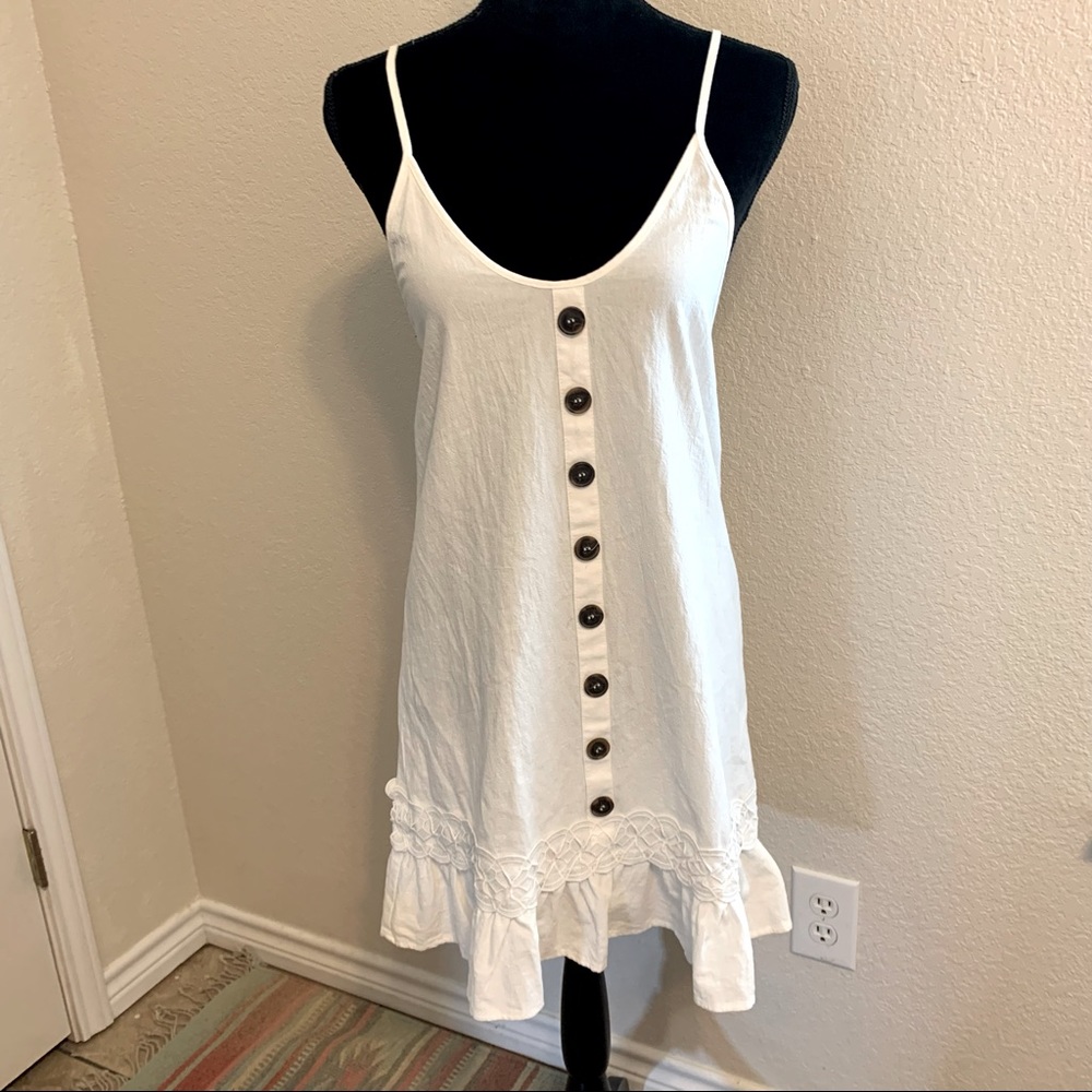 summer dress off white color, spaghetti straps, buttons on front, low back